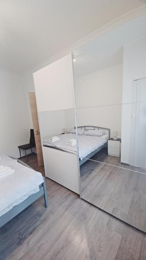 Apartman Dora Pula Exterior foto